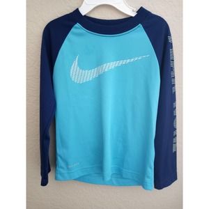 Boy's Nike Long Sleeve Tee - XS (4)